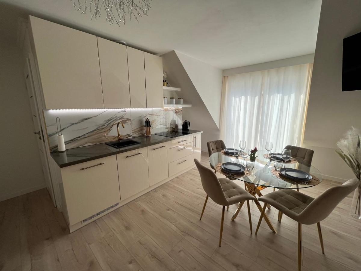 וובה Golden Residence מראה חיצוני תמונה