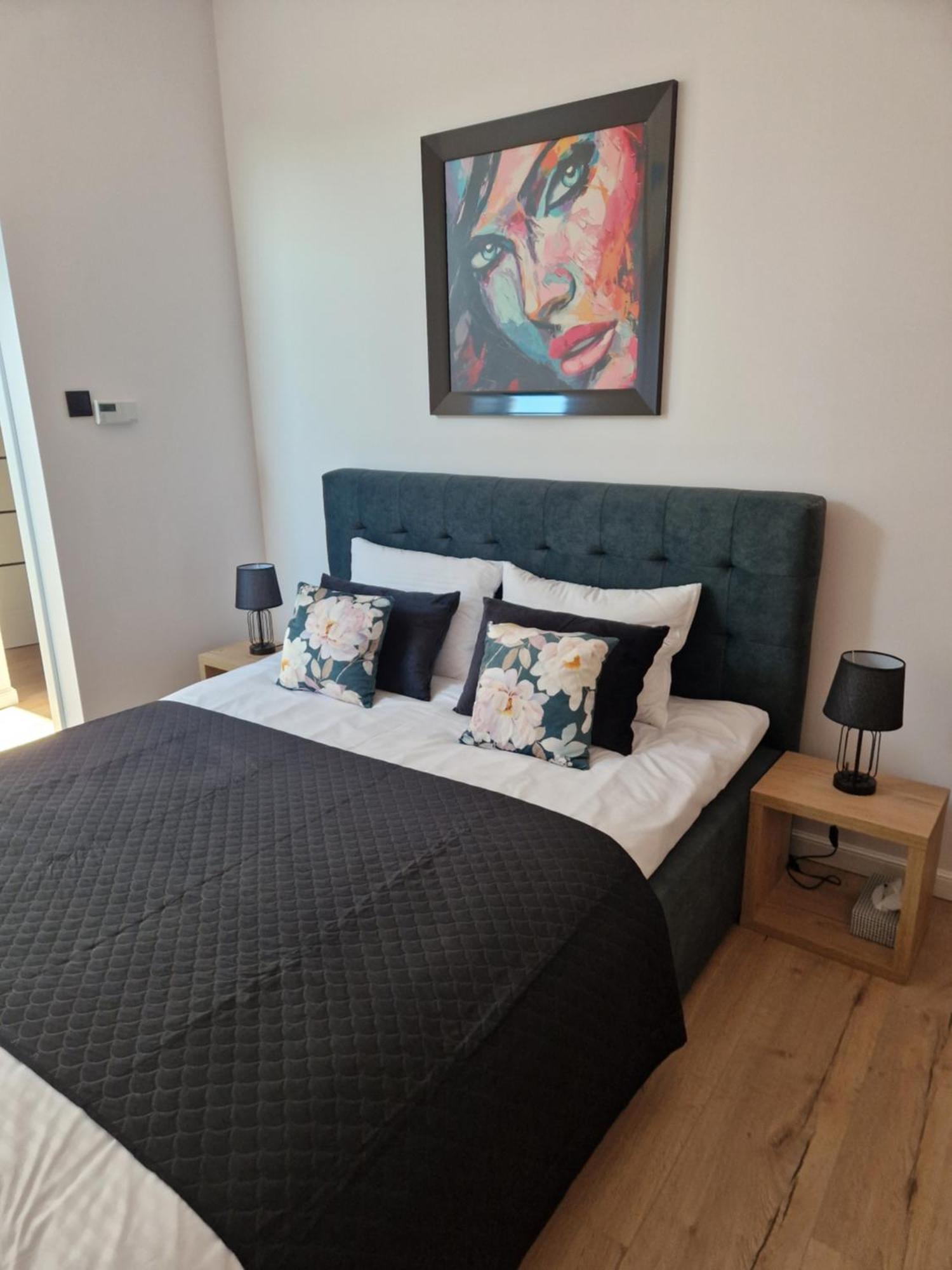 וובה Golden Residence מראה חיצוני תמונה