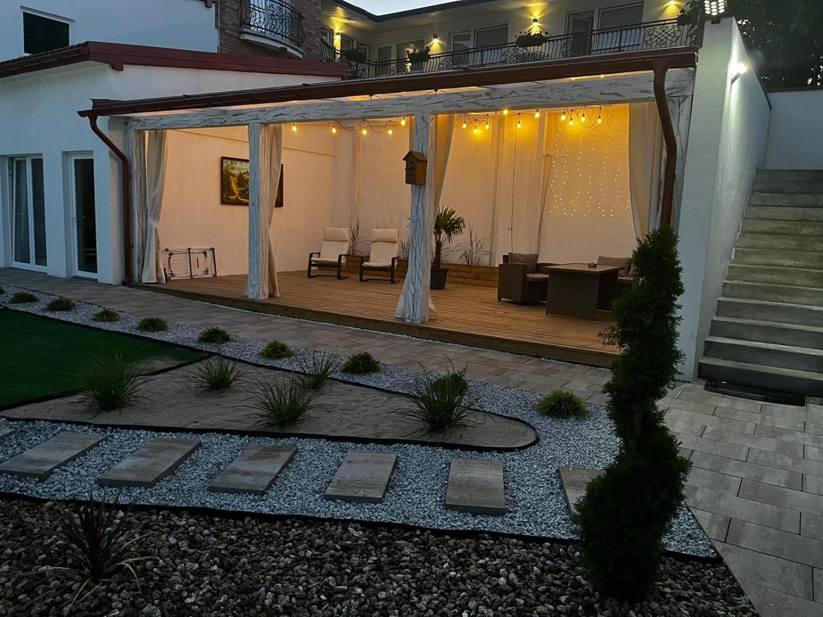 וובה Golden Residence מראה חיצוני תמונה